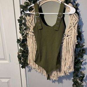 Body suit small/medium army green